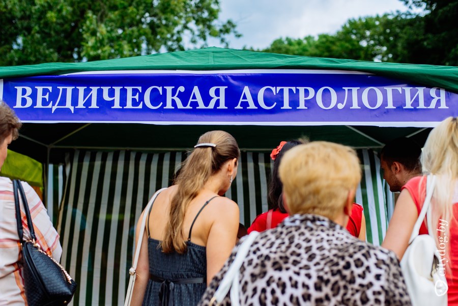 Вязание, вязание спицами и крючком, схемы и модели вязания Вязание от горловины и по кругу Записи в рубрике вязание от