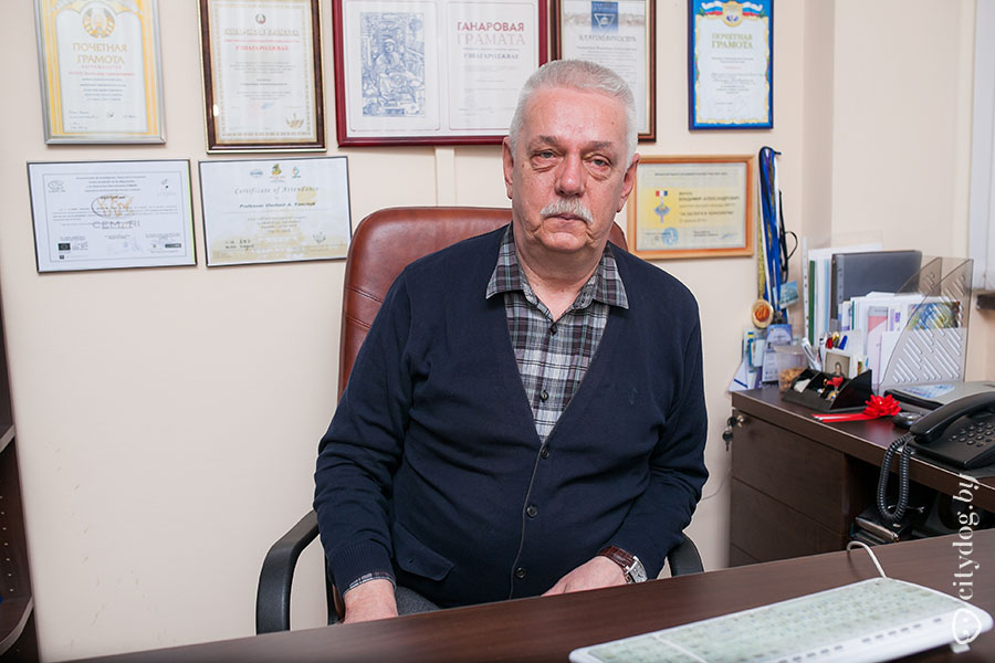 Лайки, алкоголь, секс и дача психолог рассказывает, как