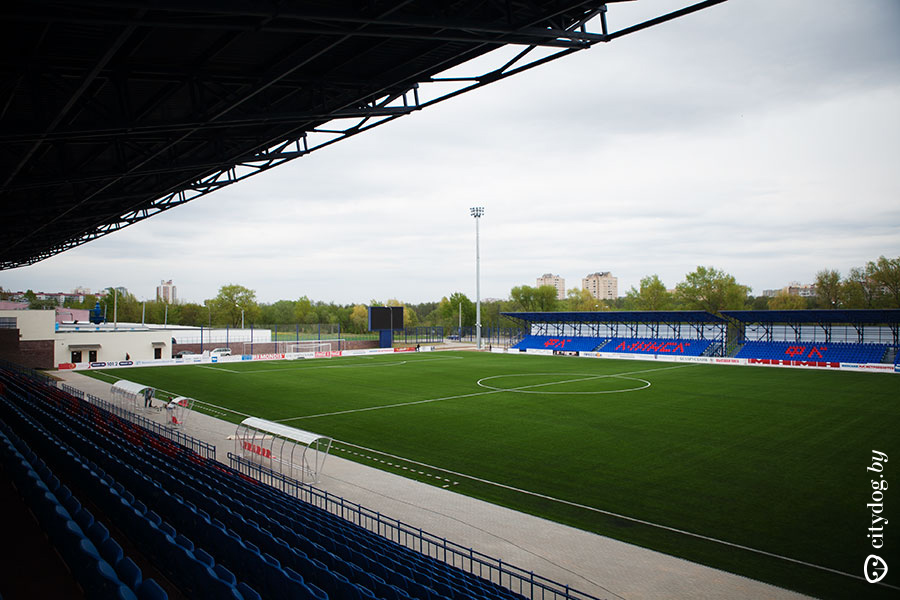 Chut Li Ne Edinstvennyj V Minske Na Mayakovskogo Otkryli Prilichnyj Futbolnyj Stadion Citydog By Zhurnal O Minske